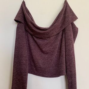 Off the shoulder long sleeve